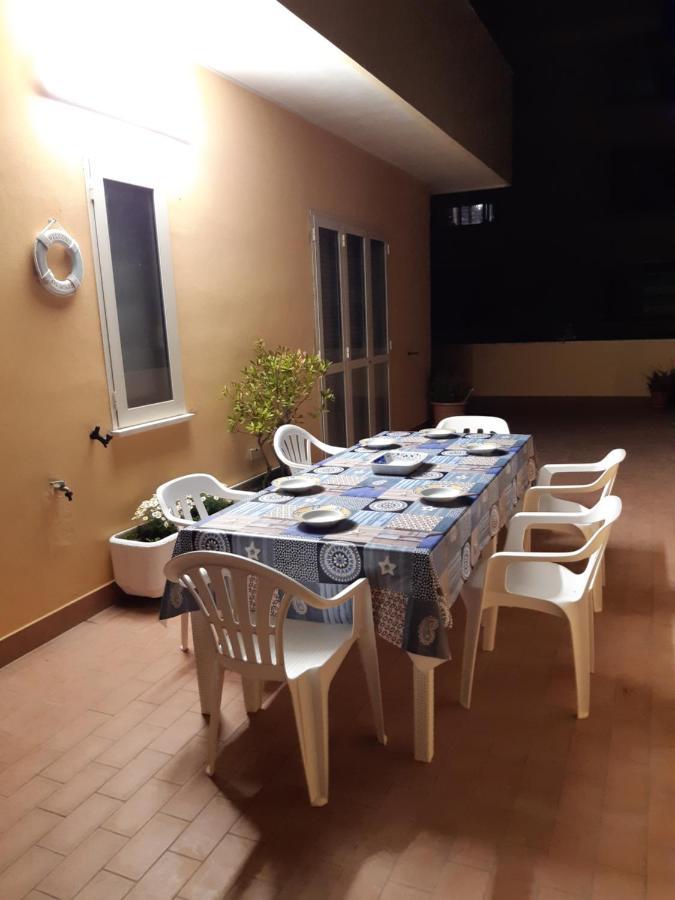 Montesilvano MarinaLa Terrazza Sul Mareアパートメント エクステリア 写真